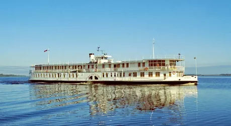 Самый старый работающий пароход России встречает 115-летие очередным рейсами