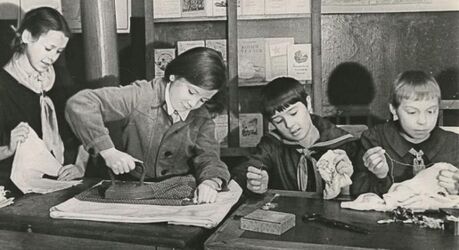 6 вещей, которые умел делать каждый советский школьник, а современные дети даже не думают об этом