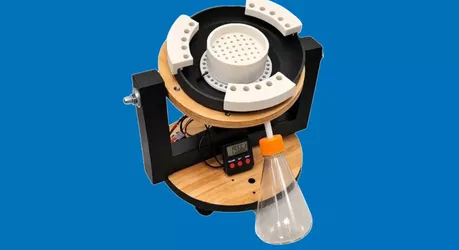 Получили 40 литров в сутки без топлива: Как новая российская технология добывает воду из воздуха