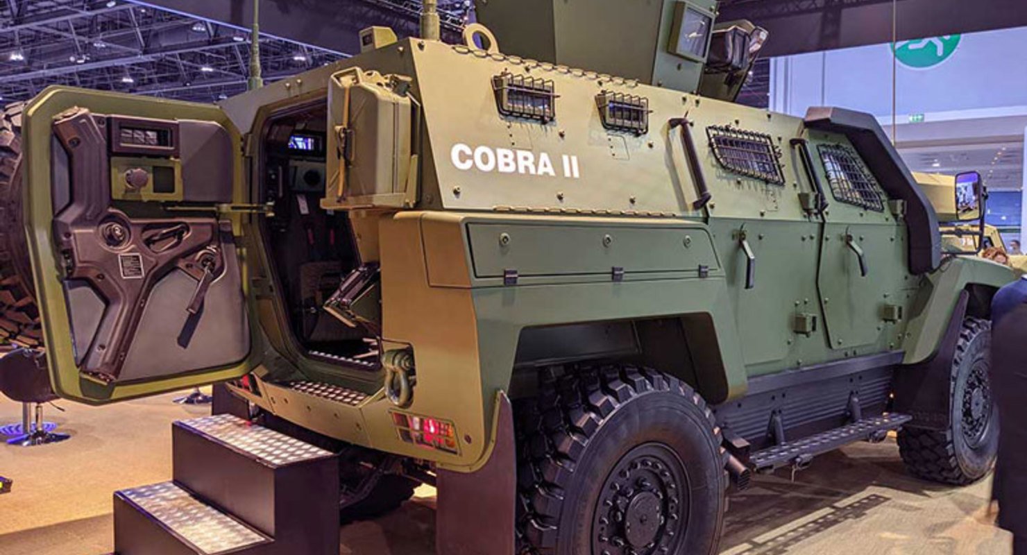 Cobra 2 3. Otokar Cobra 2 MRAP. Cobra 2 машина 2021 броневик. Cobra машина 2021. Турецкая бронемашина Кобра.