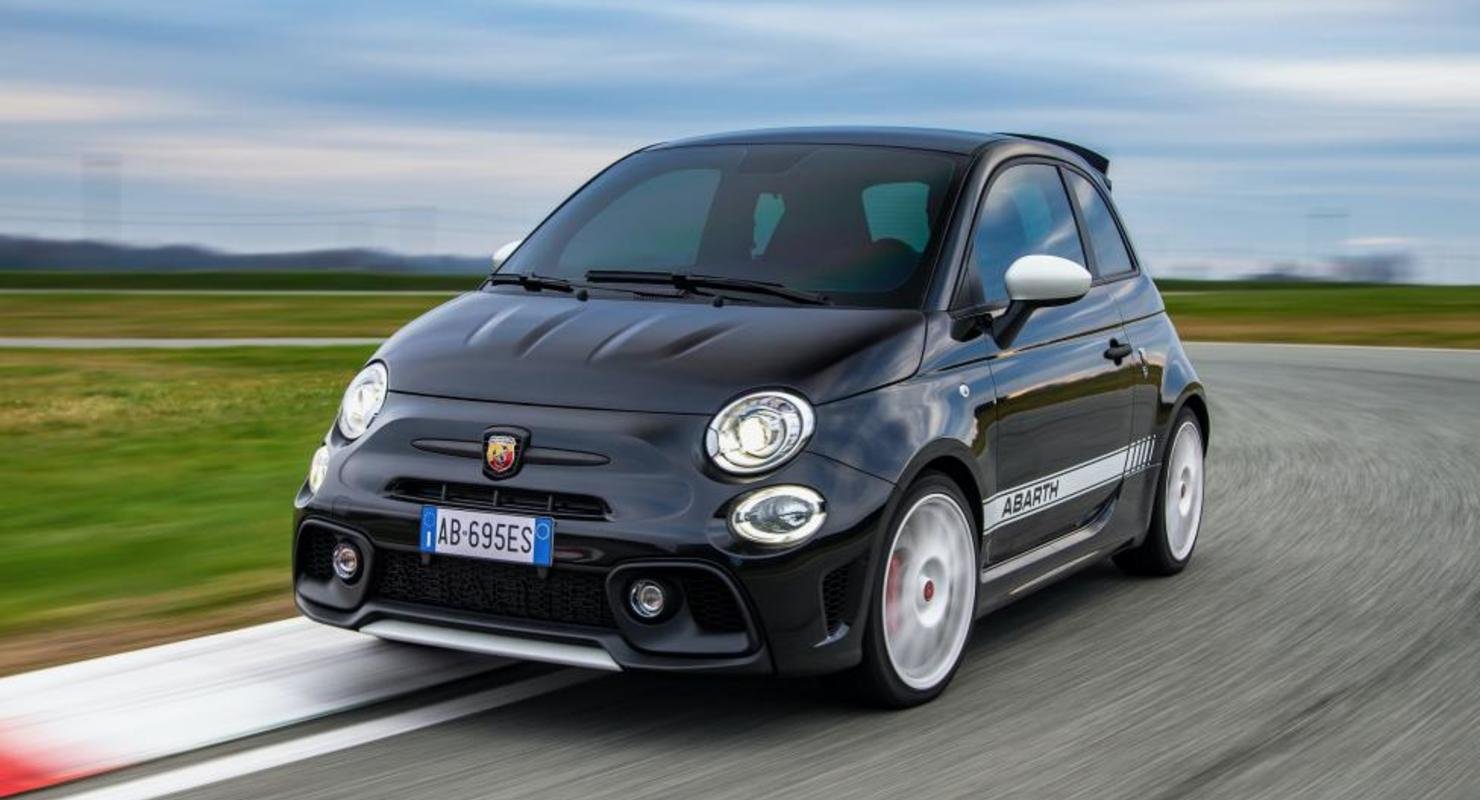 Fiat 500 Abarth Black