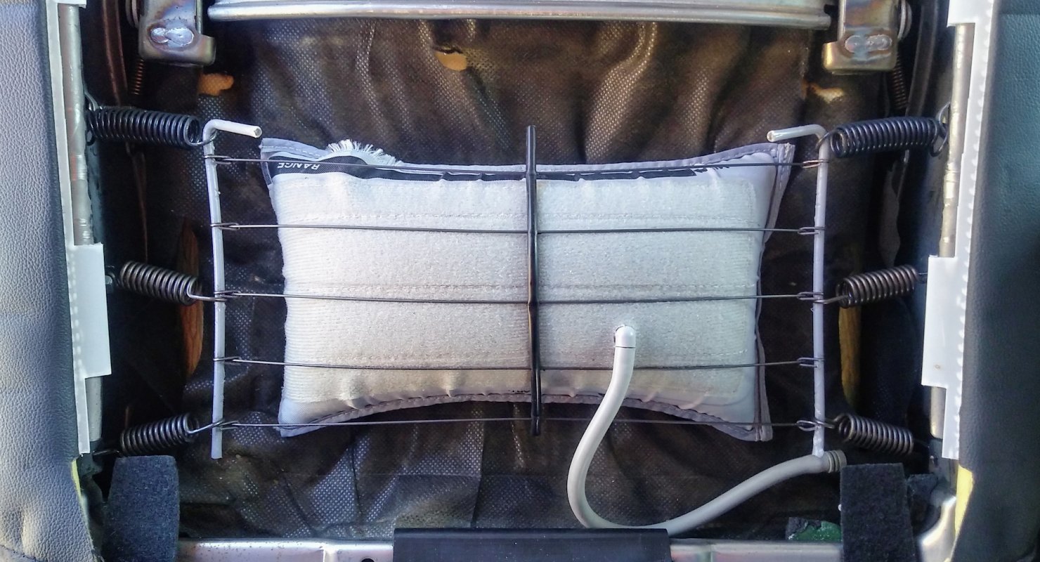 Kia Cerato 3 поясничный упор передних сидений.