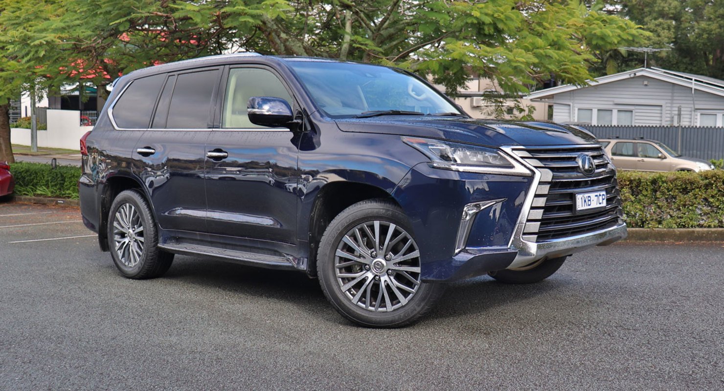 Lexus LX 450