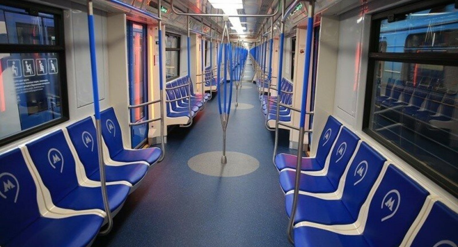 новые вагоны метро внутри