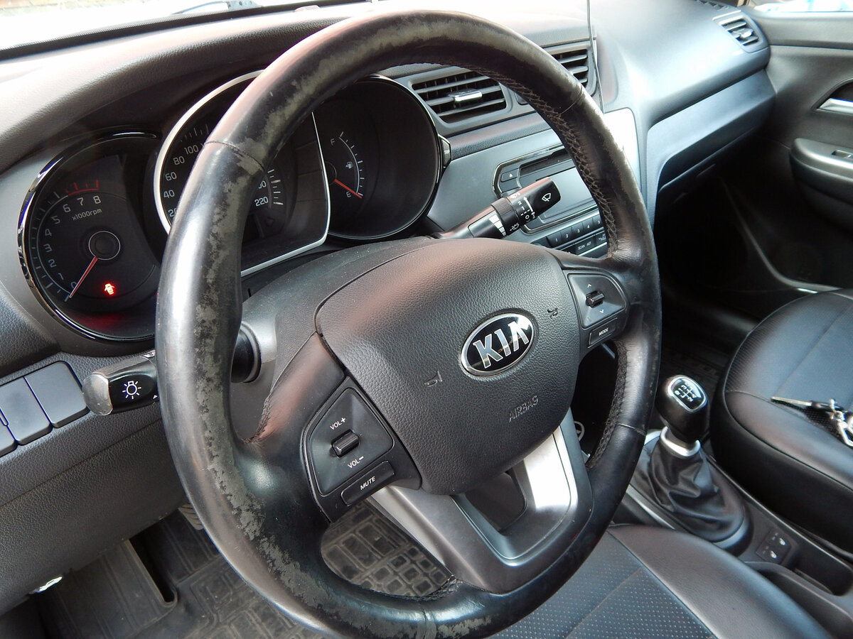 Руль Kia Rio